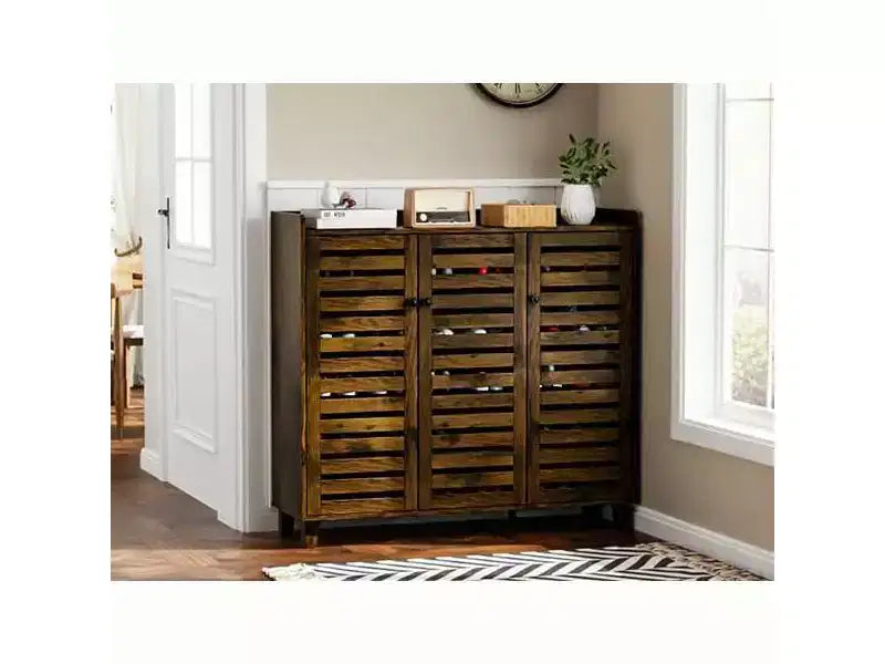 Grand meuble à chaussures haut avec 3 portes, organisateur de chaussures ultra-large à 6 niveaux pour entrée, 30 paires de chaussures, Marron rustique